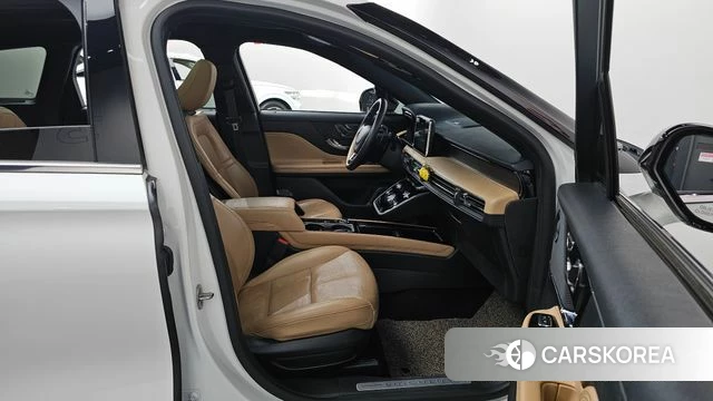 Lincoln Corsair 2021 Белый из Кореи, фото 2