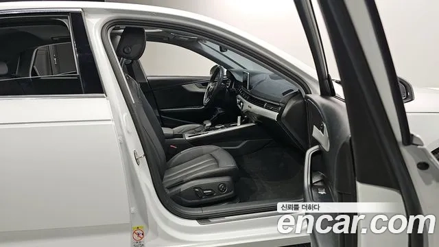 Audi A4 (B9) 2018 Белый из Кореи, фото 2