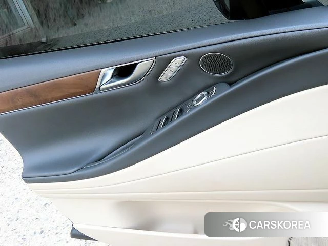 Genesis G80 (RG3) 2020 Черный из Кореи, фото 2