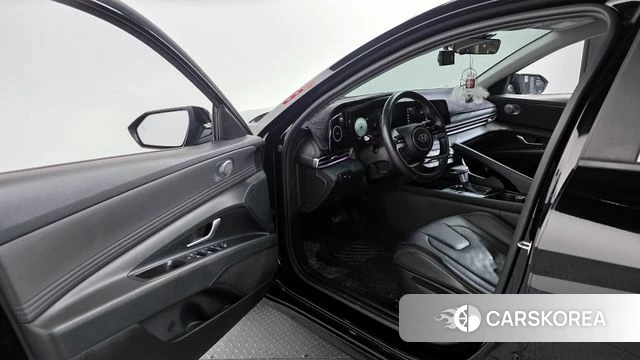 Hyundai Avante (CN7) 2020 Черный из Кореи, фото 2