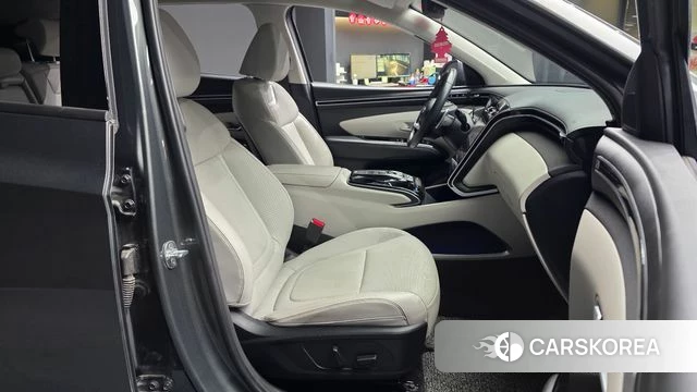 Hyundai Tucson (NX4) 2022 Серый из Кореи, фото 2