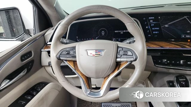 Cadillac Escalade 5th Generation 2022 Белый из Кореи, фото 2