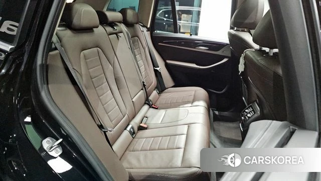 BMW X3 (G01) 2022 Черный из Кореи, фото 2