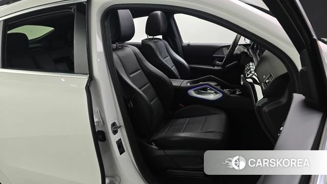Mercedes-Benz GLE-Class W167 2023 Белый из Кореи, фото 2
