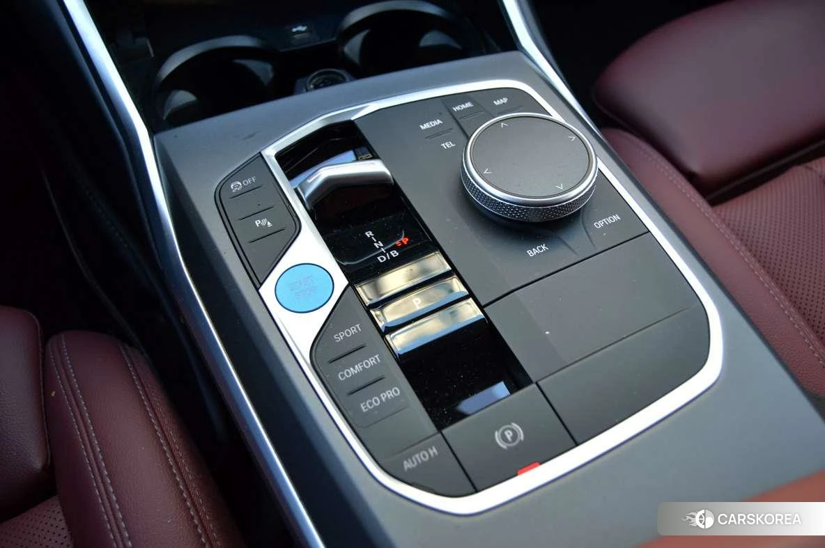 BMW i3 2024 Черный из Китая, фото 2