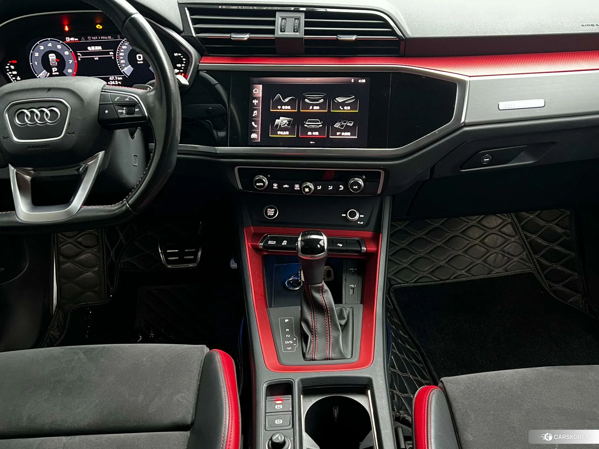Audi Q3 2020 Темно-серый из Китая, фото 2