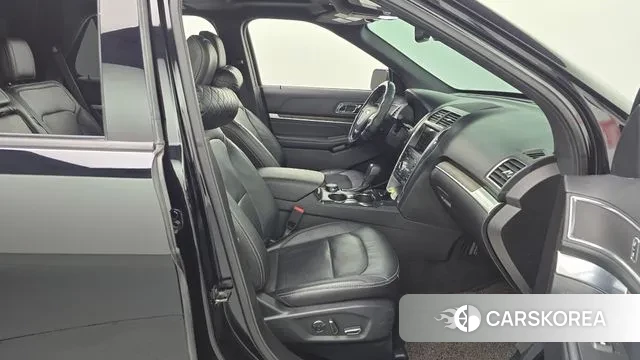 Ford Explorer 2018 Черный из Кореи, фото 2