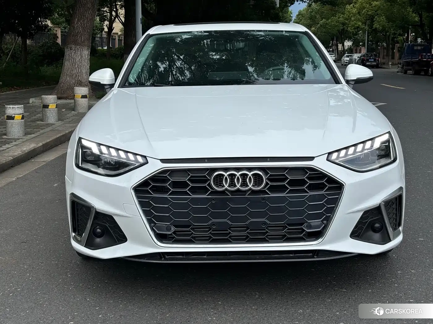 Audi A4L 2023 Белый из Китая, фото 2