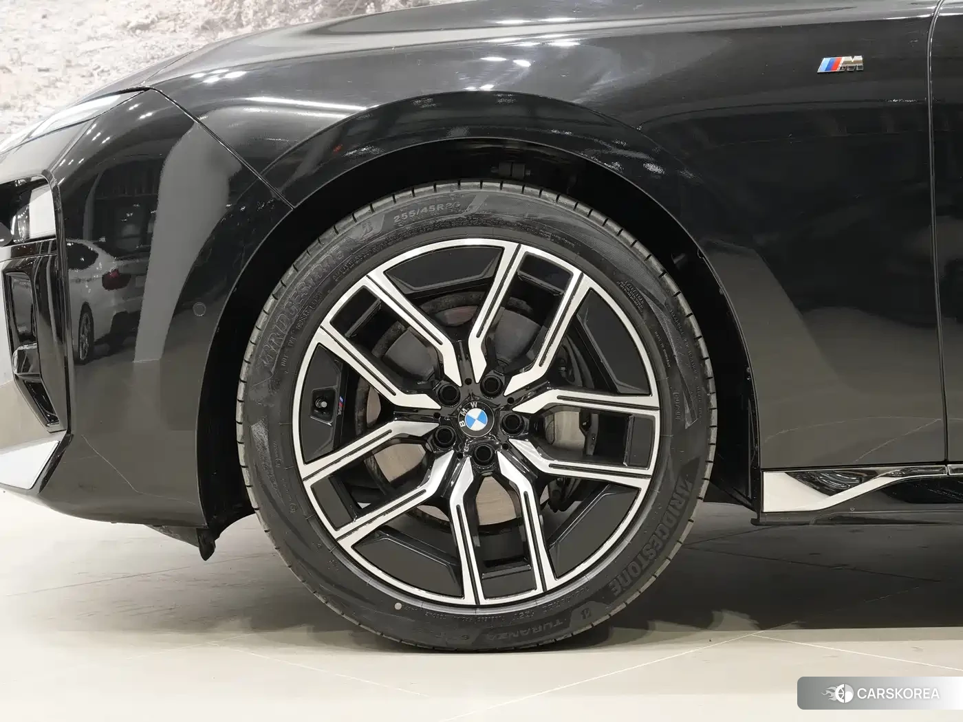 BMW 7 series 2025 Черный из Китая, фото 2