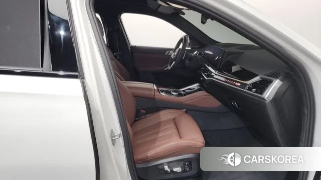 BMW X6 (G06) 2025 Белый из Кореи, фото 2