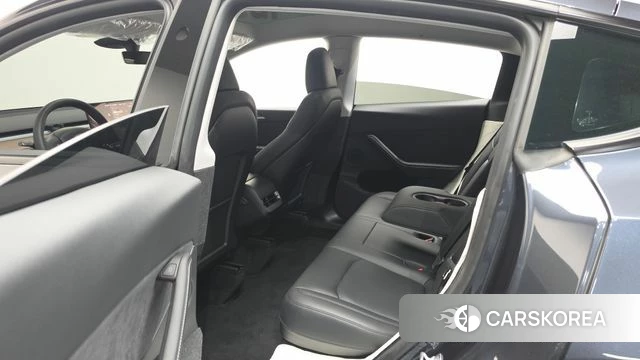 Tesla Model Y 2025 Серый из Кореи, фото 2