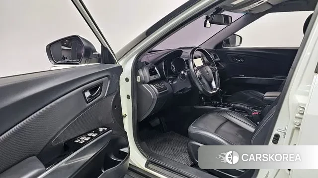 Ssangyong Tivoli Armor 2018 Белый из Кореи, фото 2