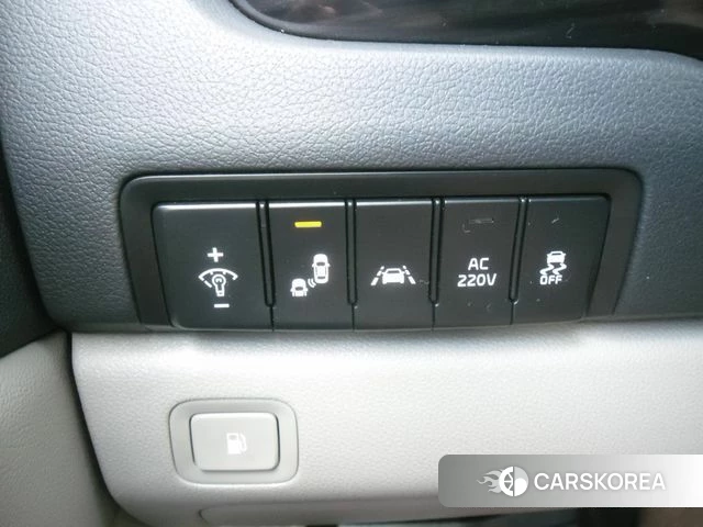 Kia The New Carnival 2018 Белый из Кореи, фото 2