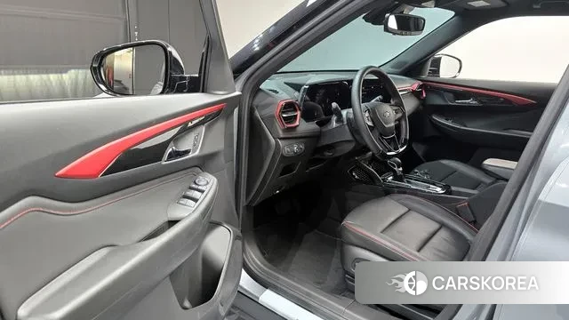 Chevrolet (GM Daewoo) The New Trail Blazer 2024 Серый из Кореи, фото 2