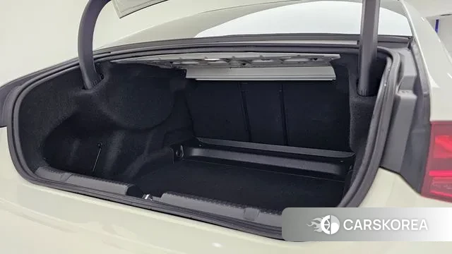 Mercedes-Benz EQE V295 2023 Белый из Кореи, фото 2