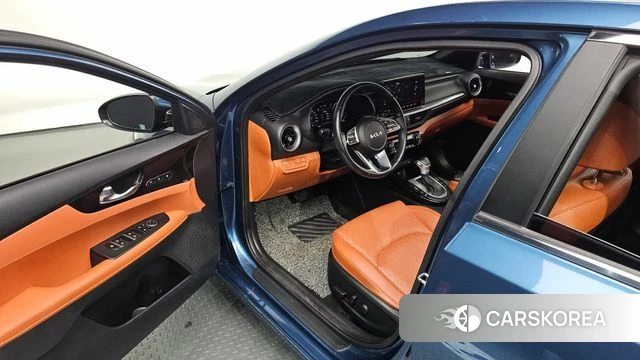 Kia The New K3 2nd generation 2022 Синий из Кореи, фото 2