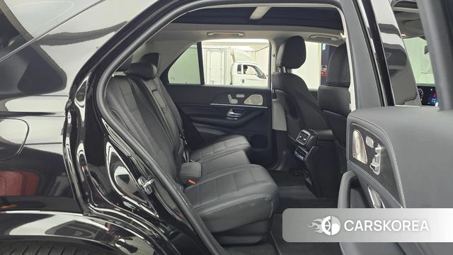 Mercedes-Benz GLE-Class W167 2024 Черный из Кореи, фото 2