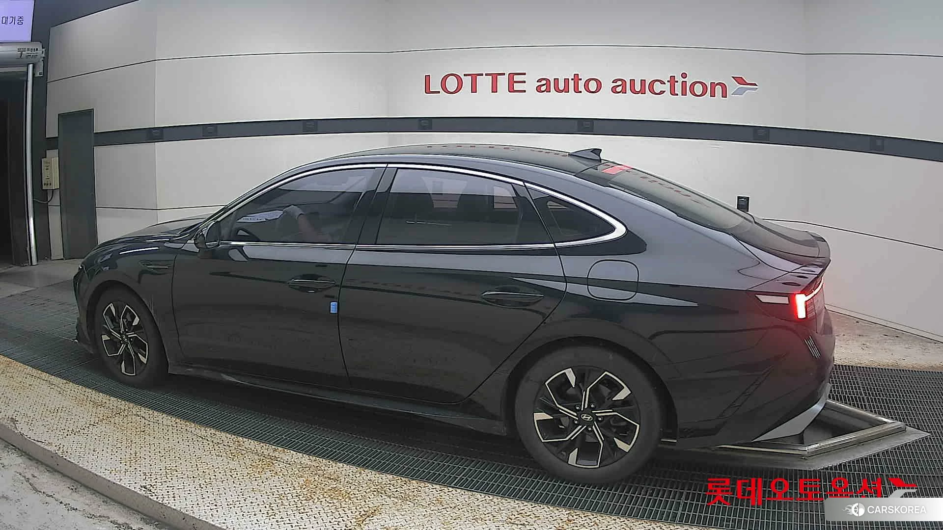 Hyundai Sonata 2024 Abyss Black Pearl из Кореи, фото 2