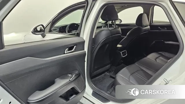 Kia K5 3rd generation 2022 Белый из Кореи, фото 2