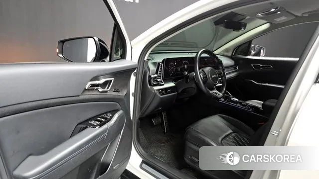 Kia Sportage 5th Generation 2021 Белый из Кореи, фото 2