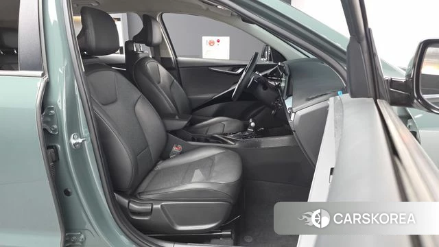 Kia Di Ol Nu Niro 2022 Зеленый из Кореи, фото 2