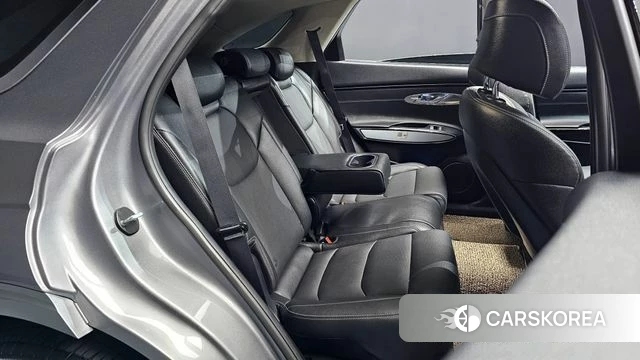 Genesis GV70 2021 Серебряный из Кореи, фото 2