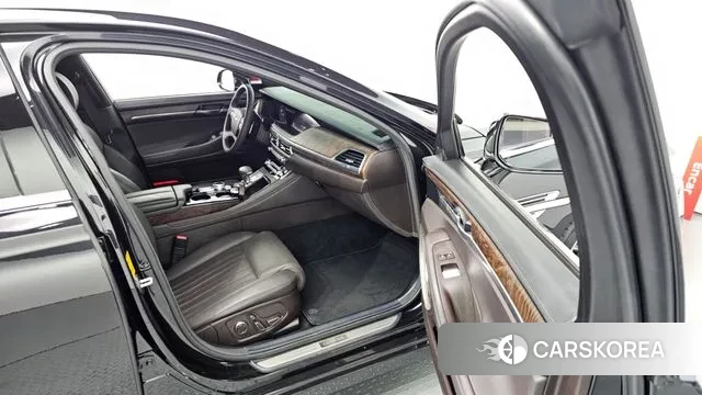 Genesis G90 2019 Черный из Кореи, фото 2