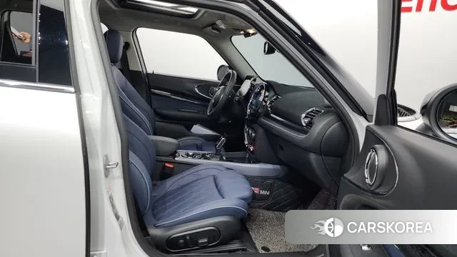 Mini Cooper S Clubman 2023 Белый из Кореи, фото 2