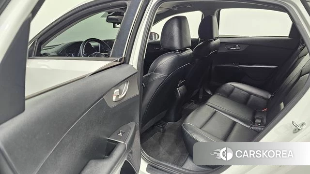 Kia Come New K3 2021 Белый из Кореи, фото 2