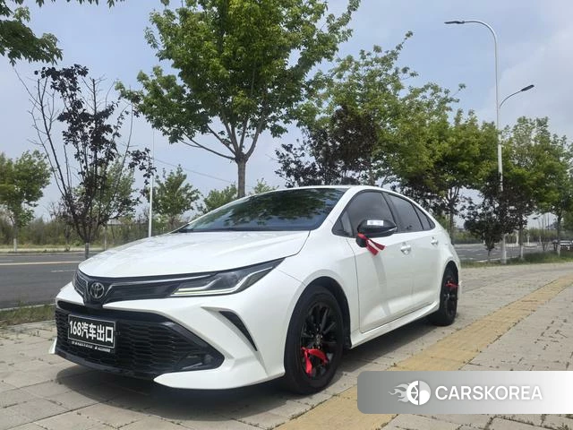 Toyota Corolla 2022 Белый из Китая, фото 2