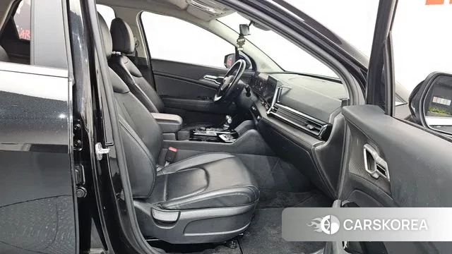 Kia Sportage 5th Generation 2021 Черный из Кореи, фото 2