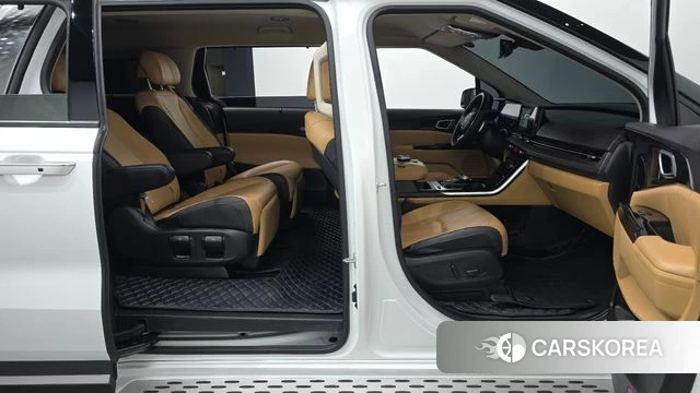 Kia Carnival 4th generation 2023 Белый из Кореи, фото 2