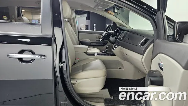 Kia All New Carnival id 2702107 из Кореи 2