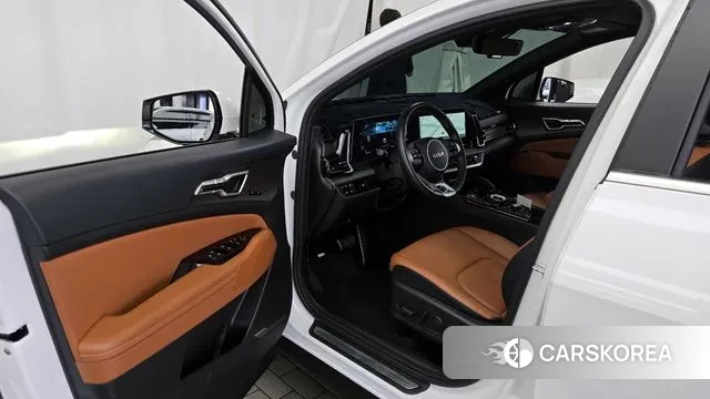 Kia Sportage 5th Generation Hybrid 2022 Белый из Кореи, фото 2