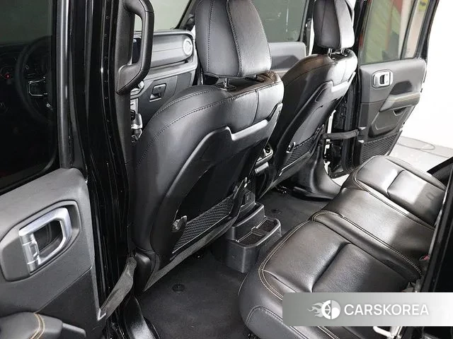 Jeep Wrangler (JL) 2024 Черный из Кореи, фото 2