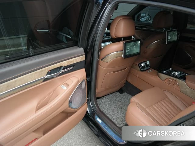 Genesis G90 2021 Черный из Кореи, фото 2