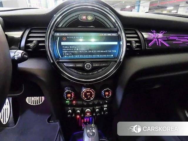 Mini Cooper S 2019 Красный из Кореи, фото 2