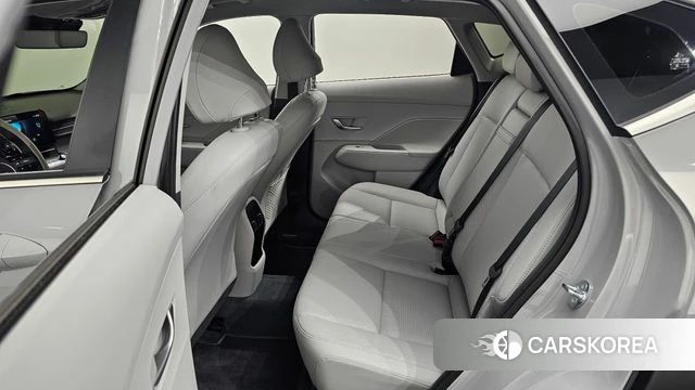Hyundai Kona (SX2) 2025 Серебристо-серый из Кореи, фото 2