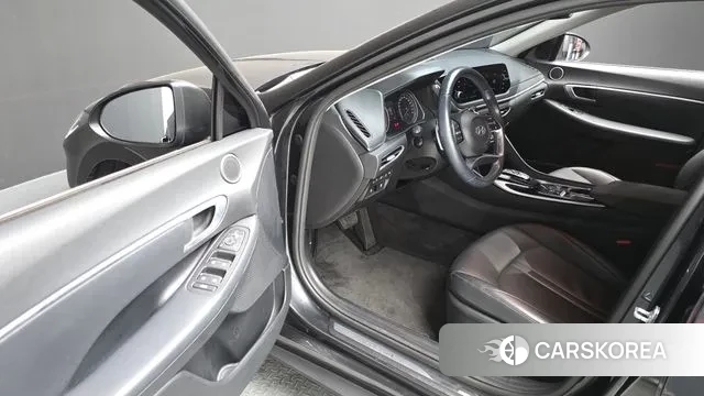 Hyundai Sonata (DN8) 2020 Серый из Кореи, фото 2