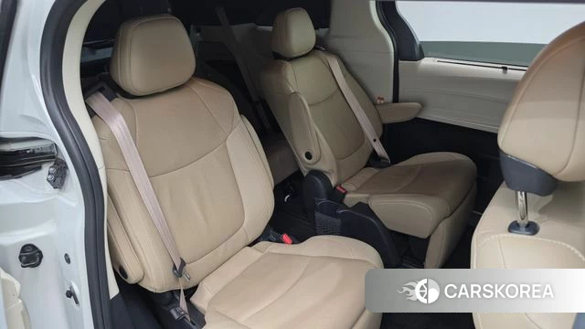 Toyota Sienna 4th Generation 2021 Белый из Кореи, фото 2