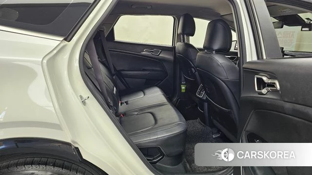 Kia Sportage 5th Generation Hybrid 2021 Белый из Кореи, фото 2