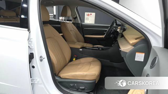 Hyundai Sonata D Edge Hybrid (DN8) 2025 Белый из Кореи, фото 2