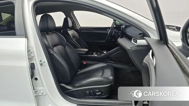 Kia K5 3rd generation 2021 Белый из Кореи, фото 2