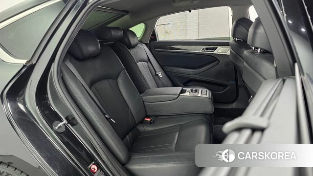 Genesis G80 2019 Черный из Кореи, фото 2