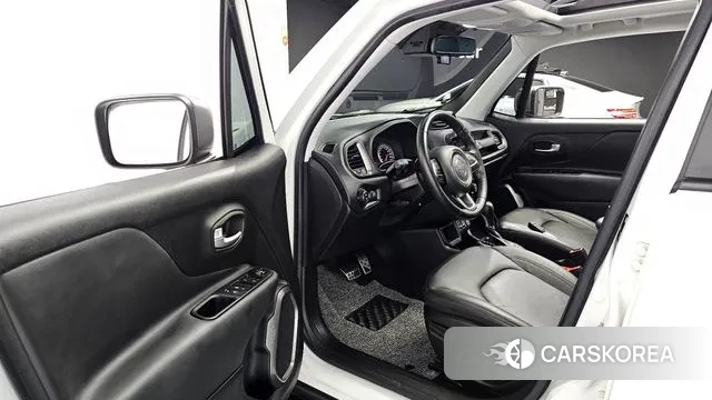 Jeep Renegade 2019 Белый из Кореи, фото 2