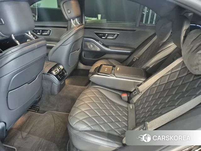 Mercedes-Benz S-Class W223 2024 Черный из Кореи, фото 2