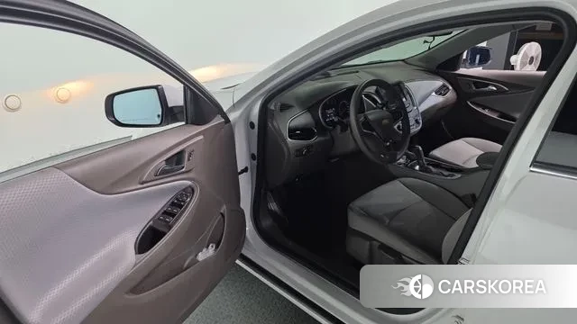 Chevrolet (GM Daewoo) All New Malibu 2018 Белый из Кореи, фото 2