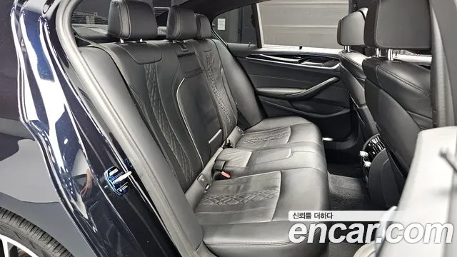 BMW 5 Series (G30) 2019 Синий из Кореи, фото 2