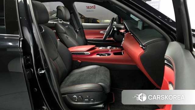 Genesis GV70 2023 Черный из Кореи, фото 2