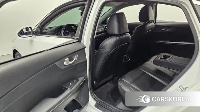 Kia Come New K3 2018 Белый из Кореи, фото 2